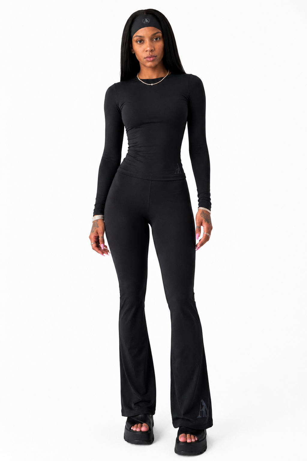 ONYX LONGSLEEVE T-SHIRT
